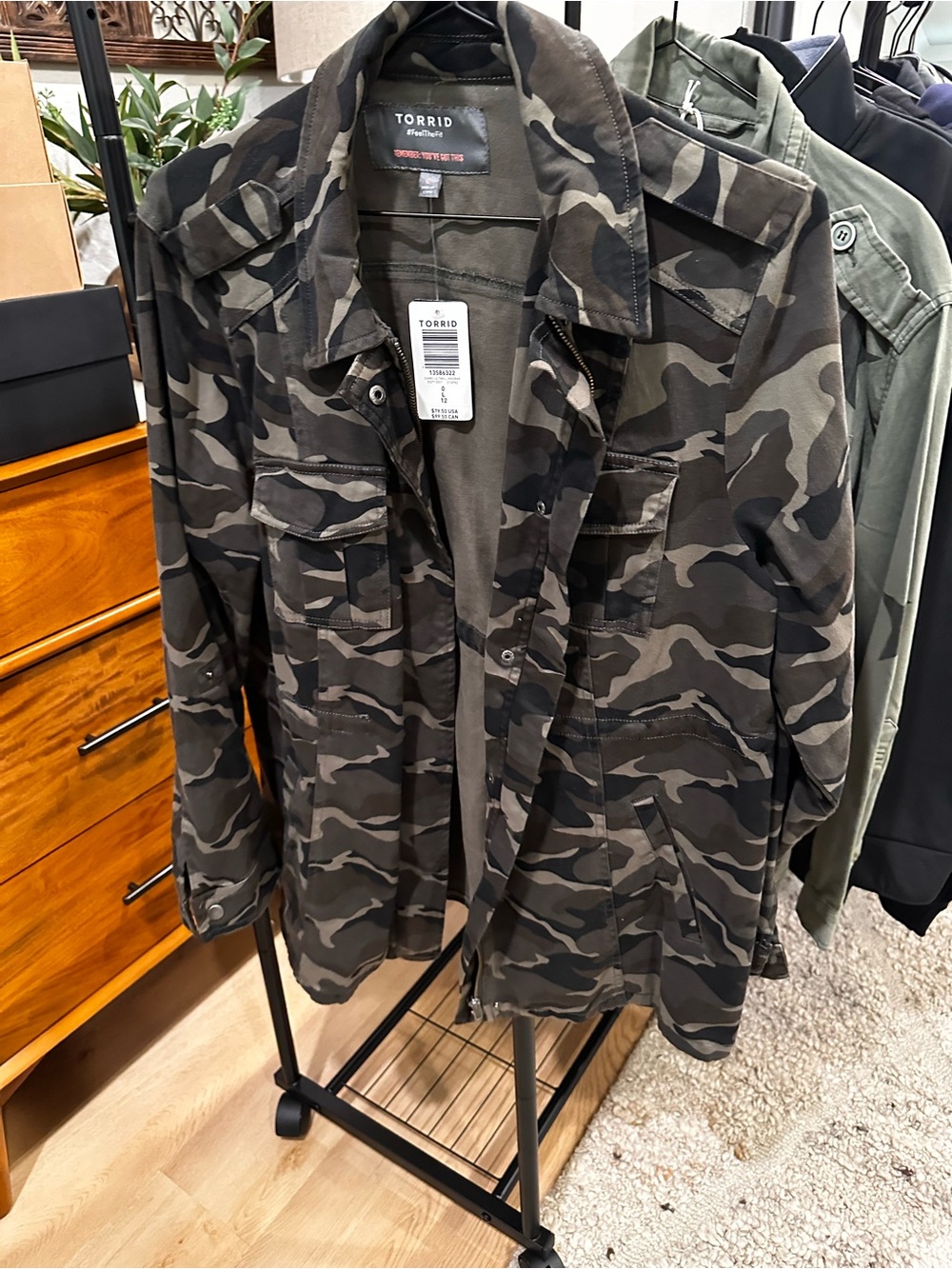 torrid Camo Anorak Jacket - Olive and Black